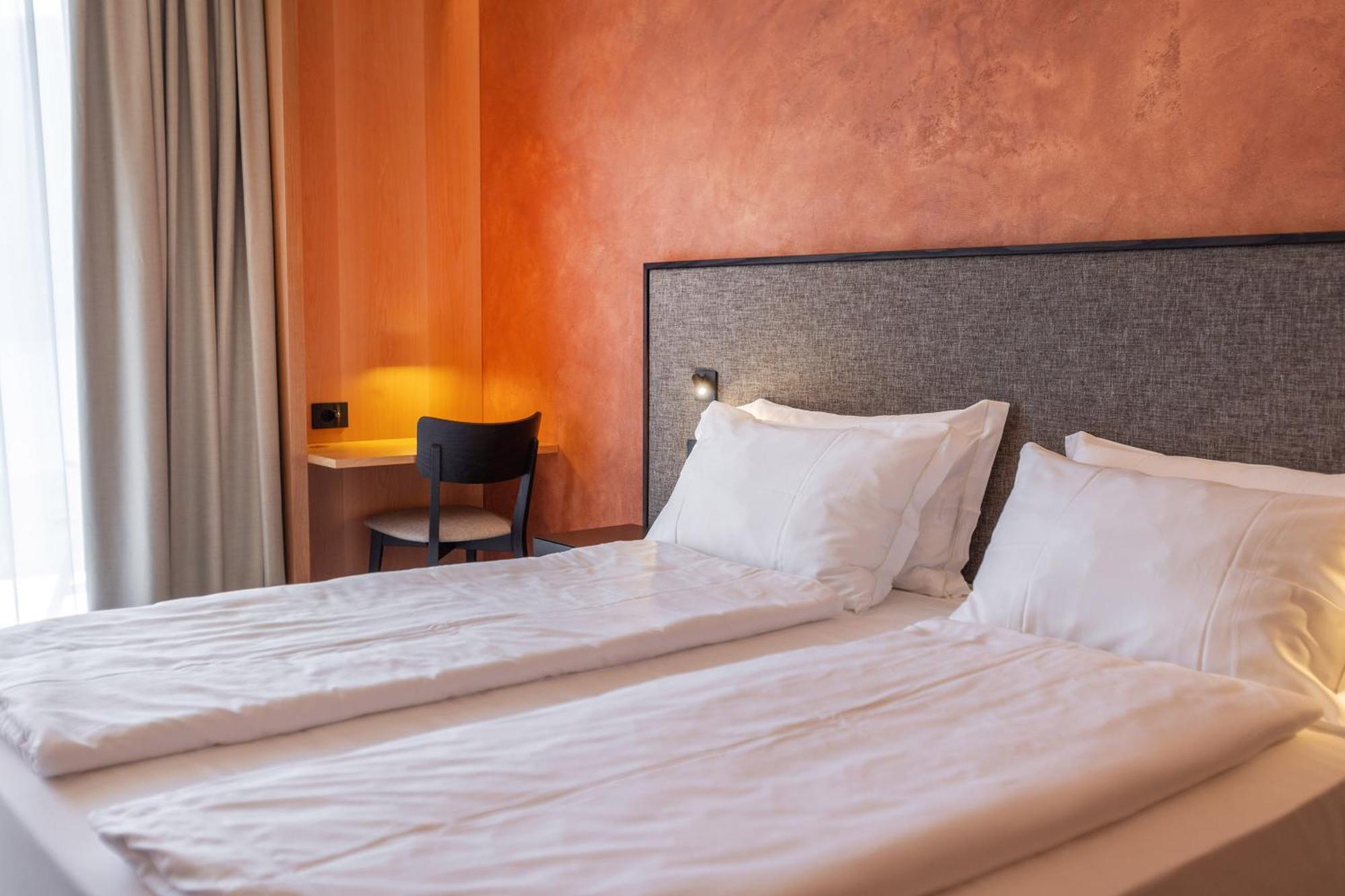 Llac Living Nature Hotel Limone sul Garda Habitación foto